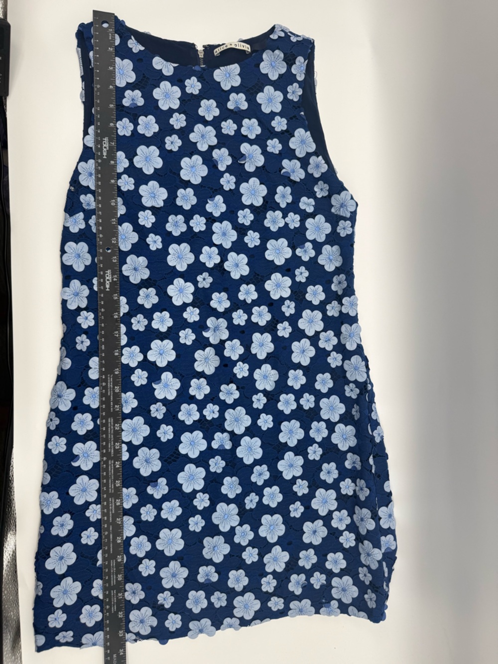 Alice + Olivia Clyde floral embroidered appliqué lace A-line shift dress size 8 - Picture 11 of 14